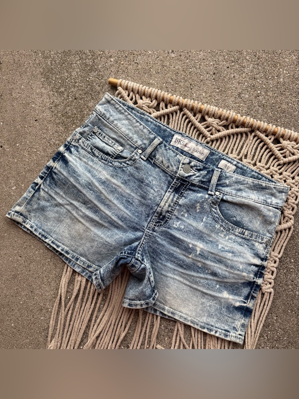 BKE Jean Shorts Size 31